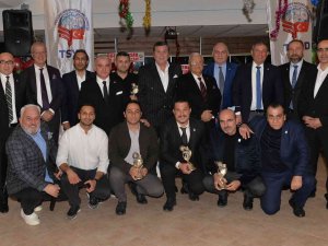 Tsyd Ailesi Yeni Yıl Balosunda Buluştu