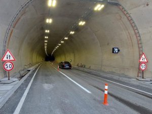 Eğribel Tünelinin Bir Tüpü Ulaşıma Açıldı