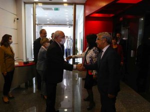 Pervin Buldan Ve Mithat Sancar’dan Chp’ye Ziyaret