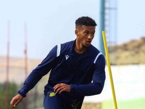 Yeni Malatyaspor’da Mounir Chouiar Belirsizliği