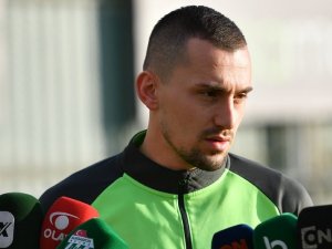 Burak Altıparmak: “Bursaspor’u Bırakmam Söz Konusu Değil”