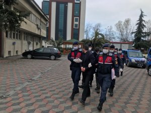 5 Ayrı Evden Hırsızlık Yapan Şüpheliler Jasat Dedektifleri Tarafından Kıskıvrak Yakalandı