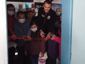 Isparta’da Kütüphanesi Olmayan Köy Okulu Kütüphaneye Kavuştu