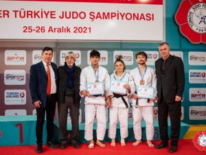 Osmangazili Judoculardan Bronz Madalya