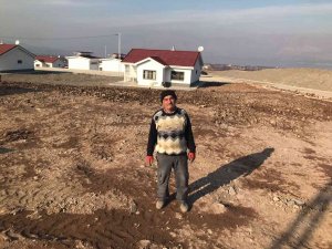 Deprem Konutlarında Vatandaşların Yüzü Gülüyor