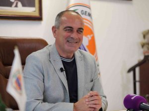 Gemlik Belediye Başkanı Sertaslan Sosyal Medyadan Korona Virüse Yakalandığını Duyurdu