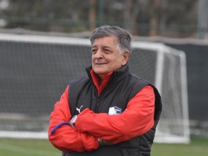 Yılmaz Vural: "Bazı Yöneticilerle Görüştüm, İnşallah Ali Koç’u İkna Ederler"