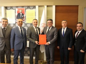 Corendon İle Falez Mesleki Ve Teknik Anadolu Lisesi Arasında İşbirliği Protokolü
