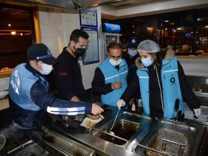 Diyarbakır’da Yılbaşı Öncesi 5 Ton Kırmızı Ve Beyaz Et Olmak Üzere 6 Ton Gıda Maddesine El Koyuldu