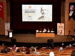 “İ̇stiklal Marşı Ve Mehmed Akif Ersoy Sempozyumu” Kapanış Töreni