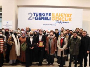 Nevü İ̇lahiyat Fakültesi Öğrencileri ’İ̇lahiyat Gençlik Buluşmaları’na’ Katıldı