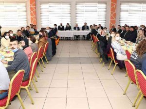 Üniversitede Yılın Personelleri Ödüllerini Aldı