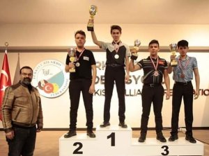 Adü’lü Öğrenci Bilardoda Türkiye İkincisi Oldu