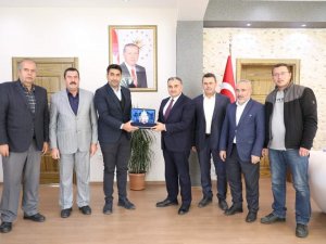 Develi Belediyesi’nde Sözleşme Sevinci