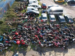 12 Yıldır Burada Bekliyorlar