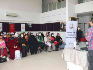 Şanlıurfa’da ‘En İ̇yi Narkotik Polisi, Anne’ Eğitimi