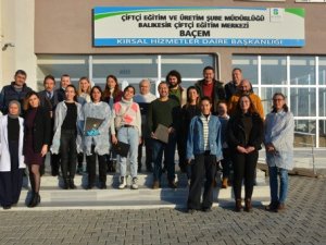 Burhaniye’de Bitki Doku Kültürü Kursu İlgi Gördü