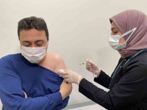 Başakşehir Çam Ve Sakura’da Yerli Aşı Turkovac İle Aşılama Başladı