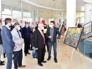 Kmü’de ’Göç’ Temalı Sergi Sanatseverlerle Buluştu
