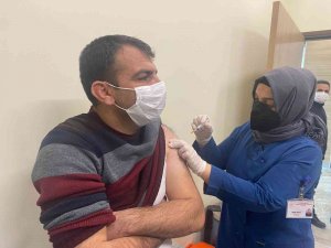 Erzurum’da Turkovac Aşısı Uygulanmaya Başladı