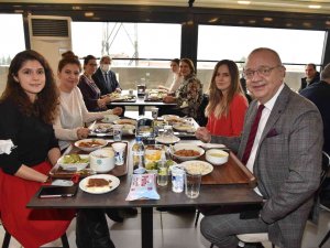 Başkan Ergün Personelinin Yeni Yılını Kutladı