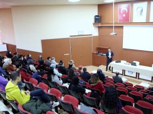 Üniversitede “Altın Oran Ve Leonardo Fibonacci” Semineri Verildi