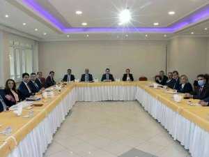 İ̇lçe Müdürleri İle Sene Sonu Toplantısı