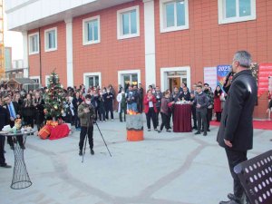 Sağlık Çalışanları 1 Yıllık Stres Attı