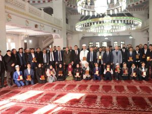 Yüksekova’da ‘Kur’an-ı Kerim’i Güzel Okuma, Ezan Ve Hutbe Yarışması’ Finali