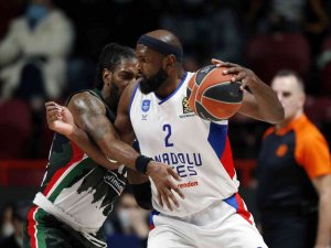 Thy Euroleague: Unıcs Kazan: 75 - Anadolu Efes: 67