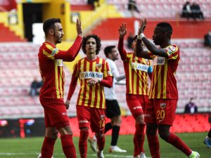 Kayserispor Son 16 Takım Arasında