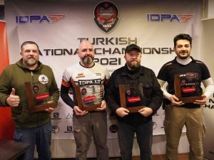 Canik Şampiyonluklar Hanesine Yenilerini Ekliyor