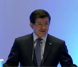 Başbakan Davutoğlu Trabzon’da: ‘Uyuşturucu ile mücadele terörden daha önemli’