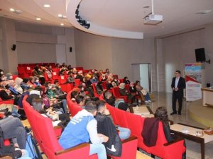 “Etkili İ̇letişim Ve Beden Dili” Eğitimi Gerçekleştirildi