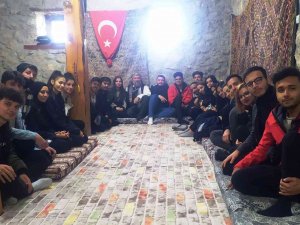 Kmü’lü Öğrencilerden İ̇smail Hacı Tekkesine Ziyaret