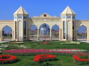 Dpü İlk Kez Dünya Üniversiteleri Sıralamasına Girdi