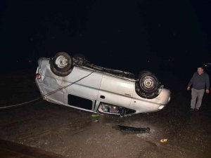 Samsun’da Minibüs Takla Attı: 3 Yaralı