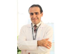 Bilgisayar Başında Çalışanlar Boyun Ağrısı Çekiyor