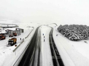 Kar Ve Tipi Ulaşımda Aksamalara Neden Oldu