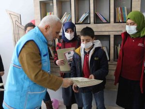 Ağrı’da “Gönül Kütüphanesi” Kuruldu