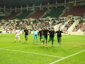 Diyarbekirspor, Spor Tutkunu Gençleri Ve Çocukları Giydirecek