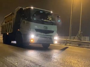 Bingöl Belediyesi Tuzlama Çalışması Yaptı