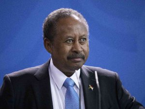 Sudan Başbakanı Hamduk İstifa Etti