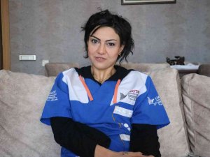Cezadan Korkan Pitbull Köpeklerini Sokağa Salıyor