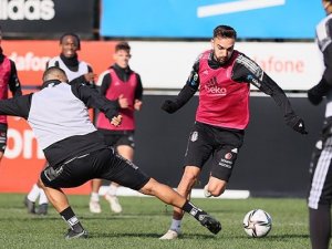 Beşiktaş’ta, Antalyaspor Maçı Kamp Kadrosu Belli Oldu