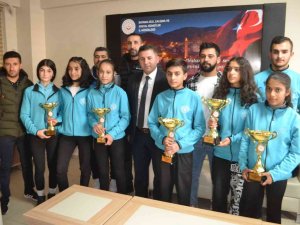Batmanlı Atletlerin Gözü Yurt Dışı Başarılarında