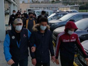 Deaş Şüphelisi 6 Kişinin Gözaltı Süreleri Mahkemece Uzatıldı