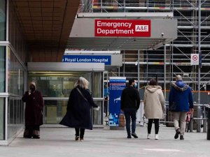 İ̇ngiltere’de Son 24 Saatte 157 Bin 758 Vaka