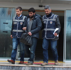 Marketin Et Reyonundan Et Çalan Gürcü Hırsız Tutuklandı