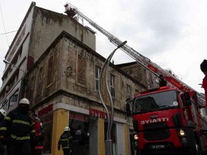 Ordu’da Baca Yangınında Dumandan Etkilenen İki Kişi Hastaneye Kaldırıldı